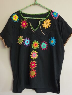 Black Embroidered Floral Mexican-Style Women’s Top
